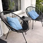 Navia Vela Premium - Parkplatz, Boxspringbett & Balkon * Koblenz (Rhineland-Palatinate)