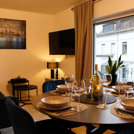 Navia Vela Premium - Parkplatz, Boxspringbett&balkon