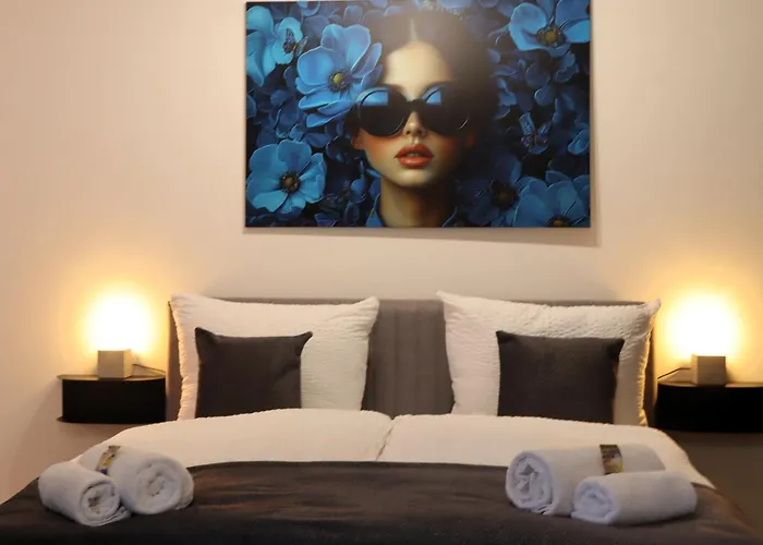 Navia Vela Premium - Parkplatz, Boxspringbett&balkon Koblenz (Rhineland-Palatinate)